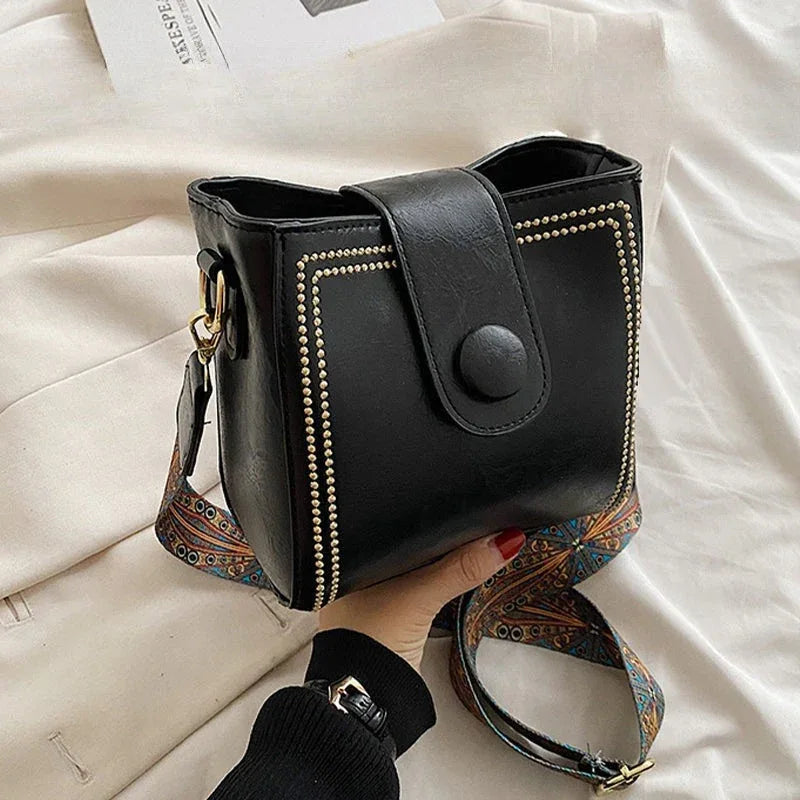 Ethel | Vintage Shoulder Bag with Adjustable Strap - MABEL LONDON