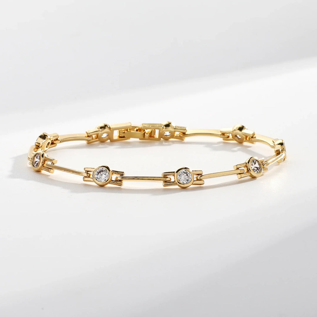 Refined Gold Bracelet with Sparkling Zirconias - MABEL LONDON