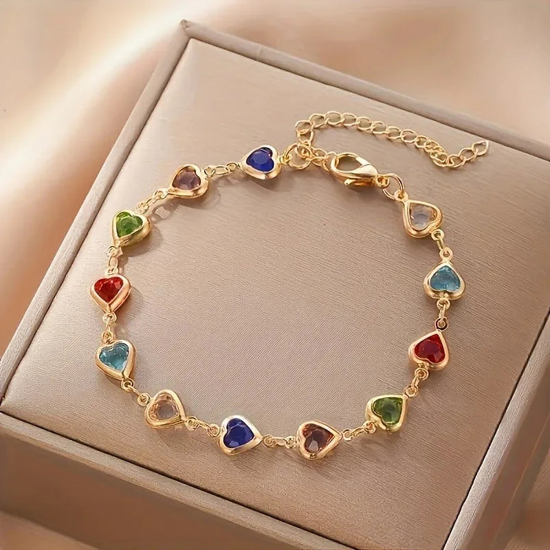 Heart-Shaped Gold Bracelet - MABEL LONDON